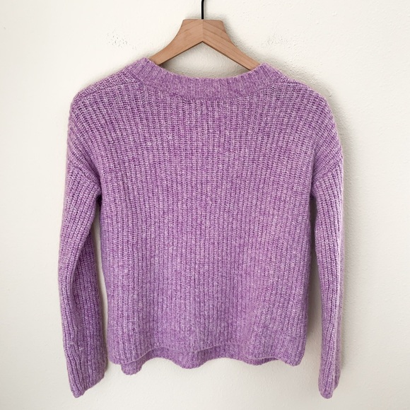Banana Republic Lilac Purple V-Neck Sweater Alpaca/Merino Blend - Picture 2 of 4